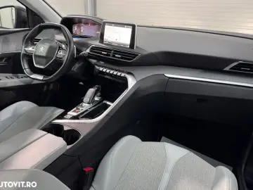 Peugeot 5008 1.5 BlueHDI s&s EAT8 GT-Line