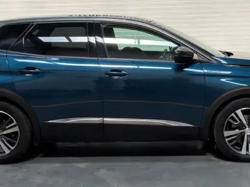 Peugeot 3008 PHEV EAT8 4X4 GT Pack