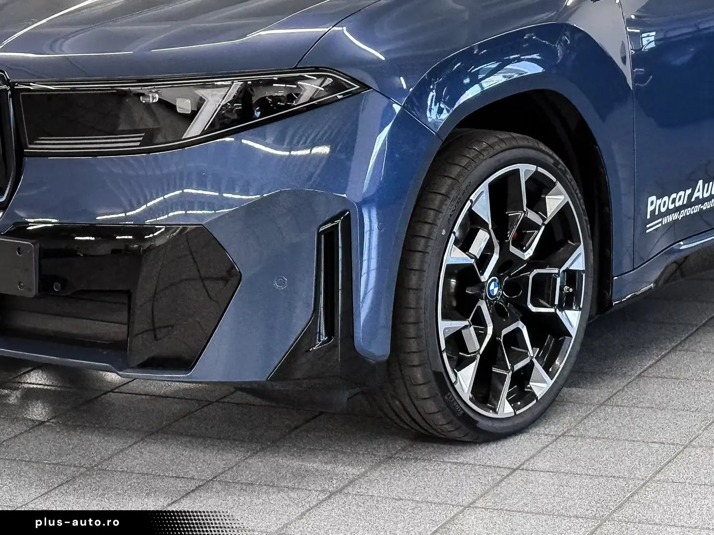 BMW iX3 50 xDr M Sport Pro 3D HUD Ic. Glow HK Pano