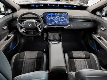 BMW iX3 50 xDr M Sport Pro 3D HUD Ic. Glow HK Pano