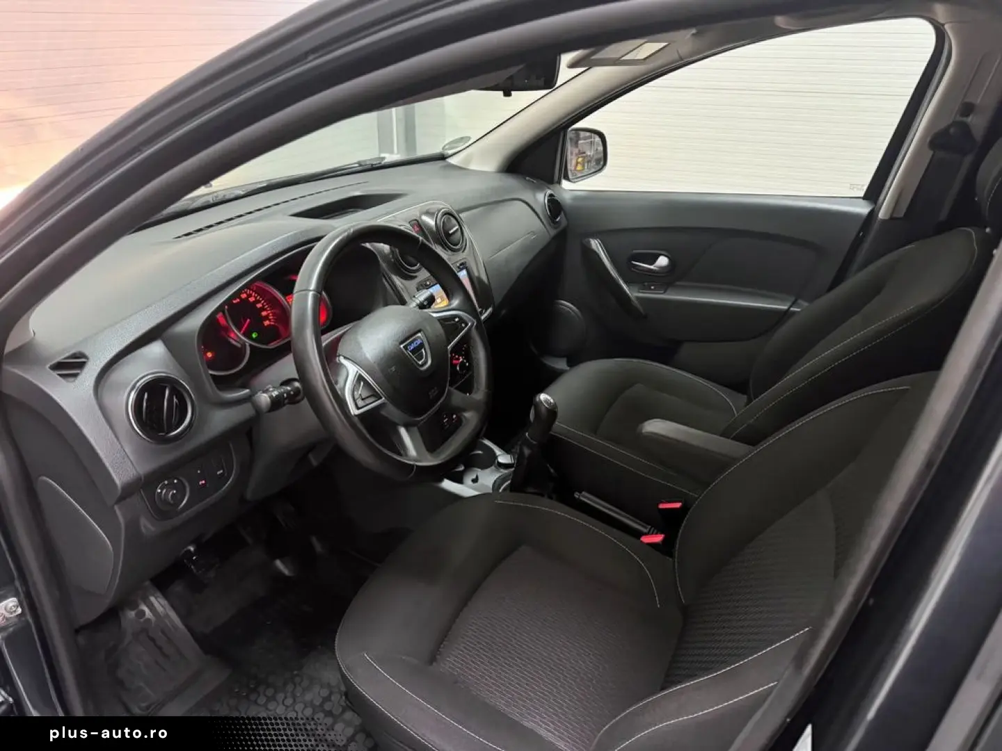 Dacia Logan 1.5 dCi 90 CP Laureate