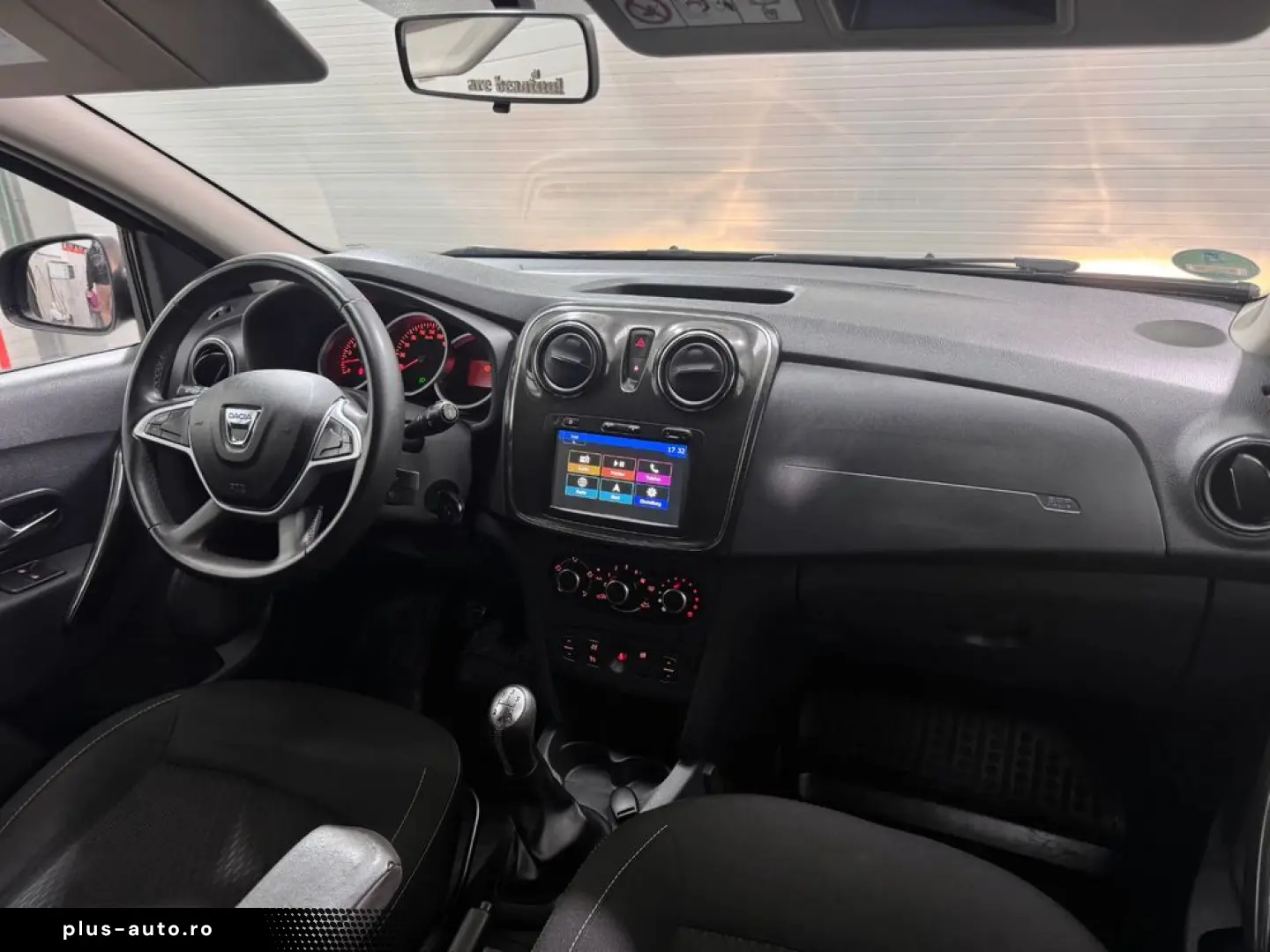 Dacia Logan 1.5 dCi 90 CP Laureate