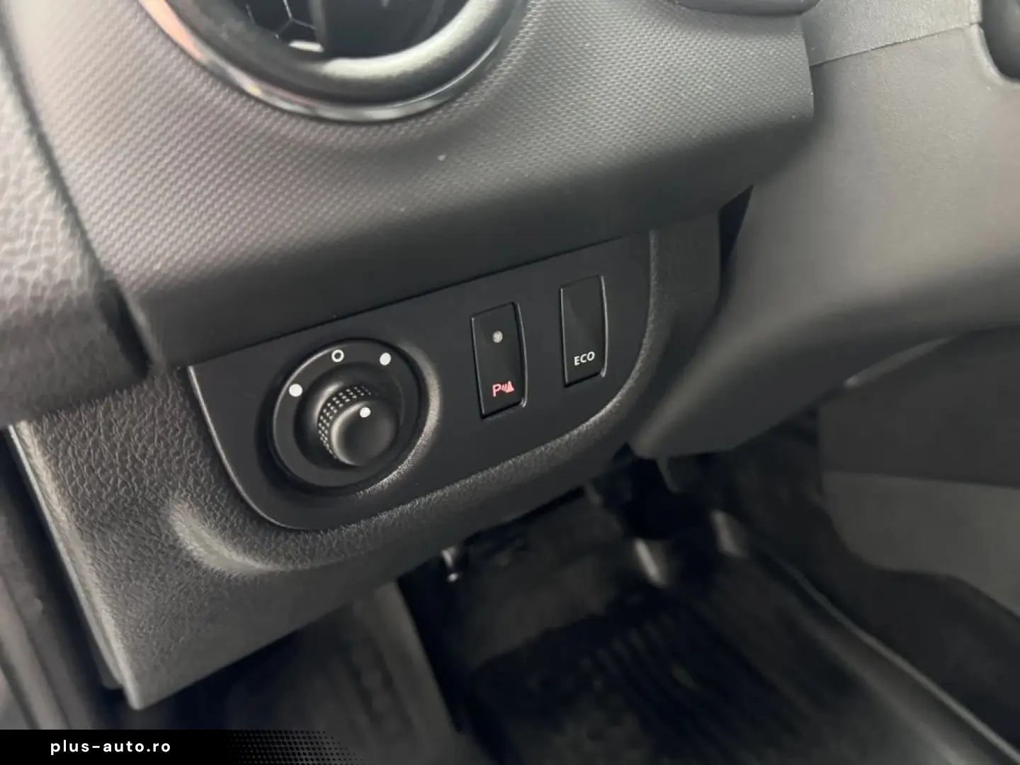 Dacia Logan 1.5 dCi 90 CP Laureate