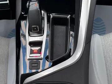 Peugeot 5008 1.5 BlueHDI s&s EAT8 GT-Line