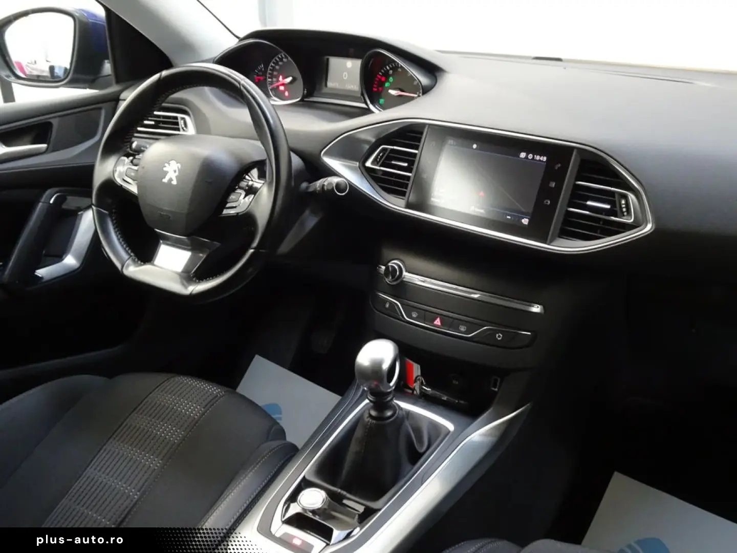 Peugeot 308 1.2 L PureTech Turbo S&S Allure