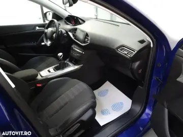 Peugeot 308 1.2 L PureTech Turbo S&S Allure