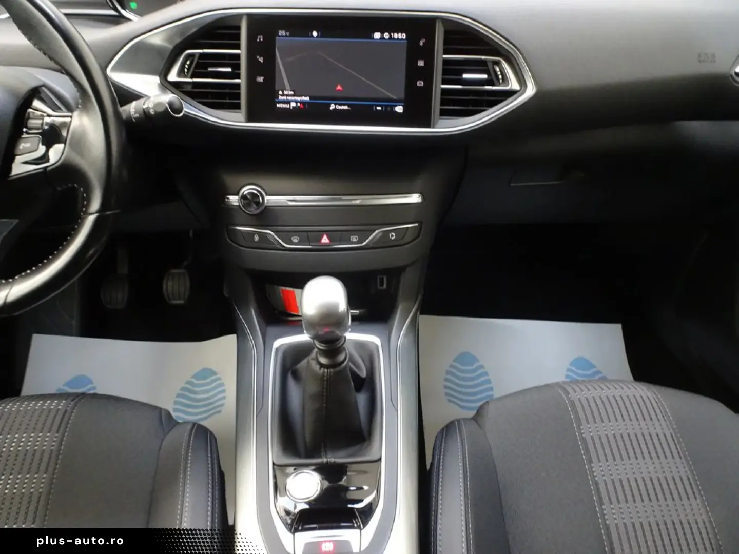 Peugeot 308 1.2 L PureTech Turbo S&S Allure