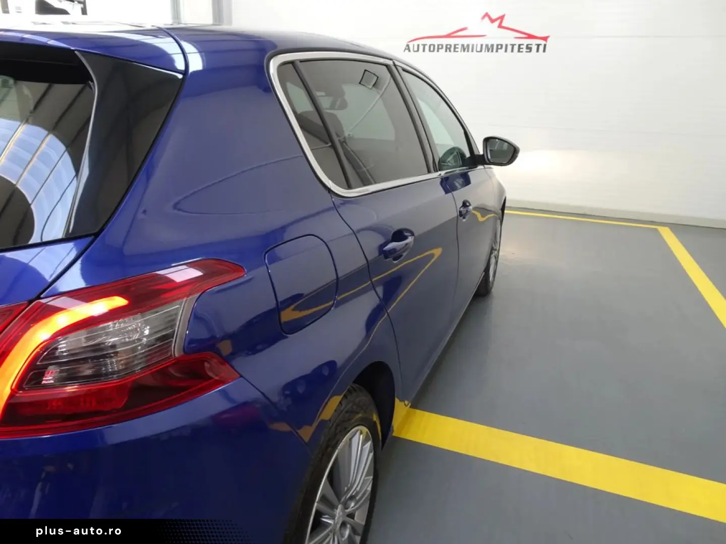 Peugeot 308 1.2 L PureTech Turbo S&S Allure