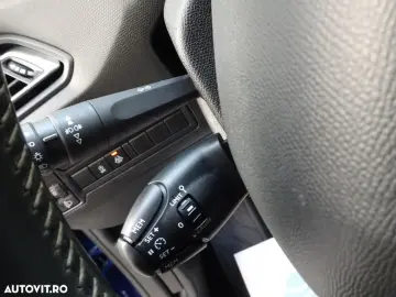 Peugeot 308 1.2 L PureTech Turbo S&S Allure