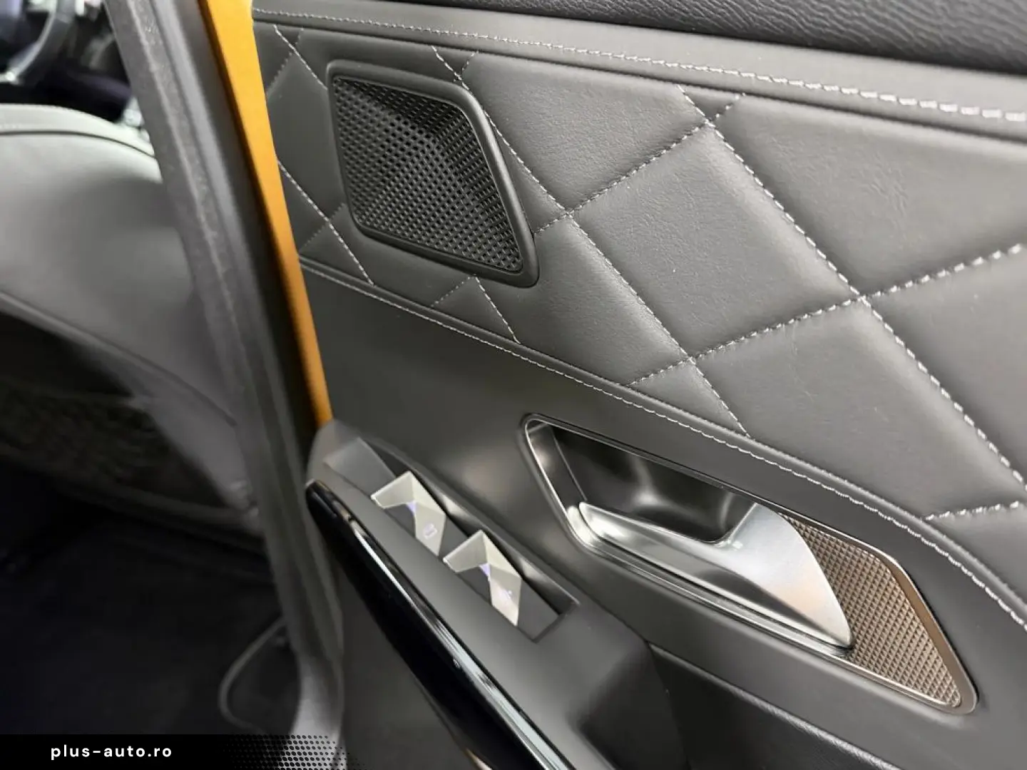 Ds automobiles DS 7 Crossback RIVOLI