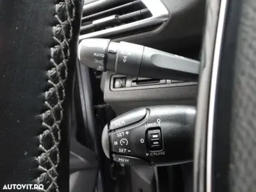 Peugeot 3008 PureTech 130 Stop & Start Allure