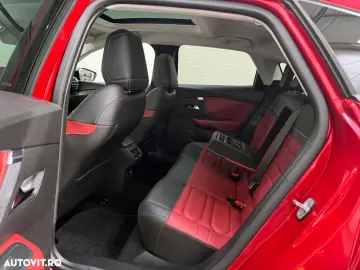 Citroën C4 BlueHDi 130 Stop&Start EAT8 SHINE
