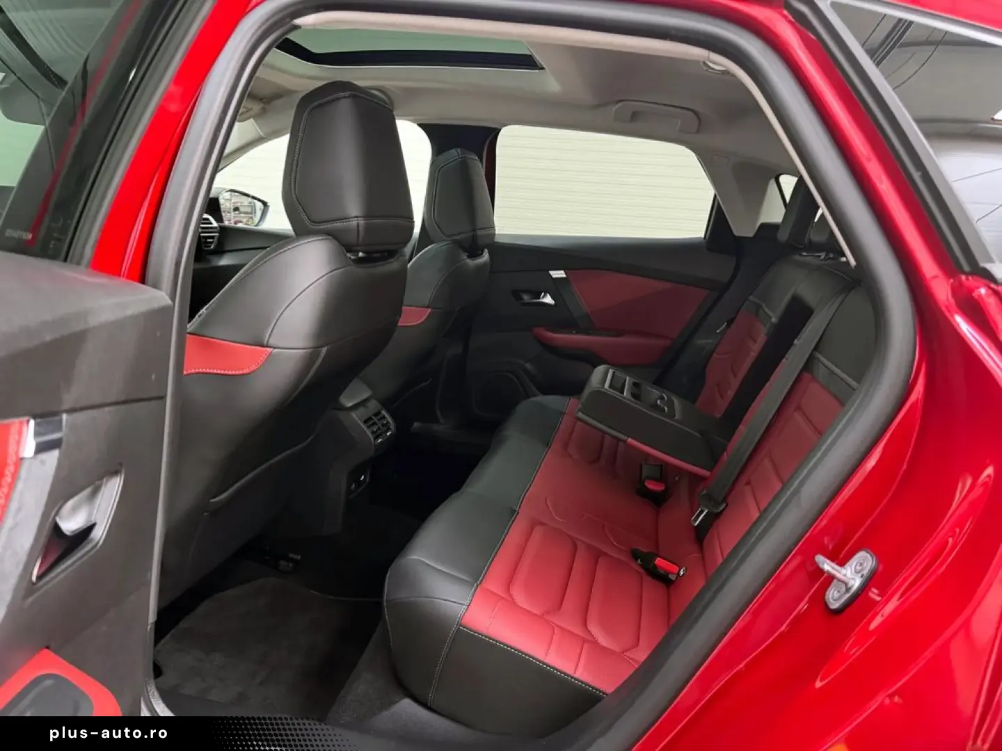 Citroën C4 BlueHDi 130 Stop&Start EAT8 SHINE