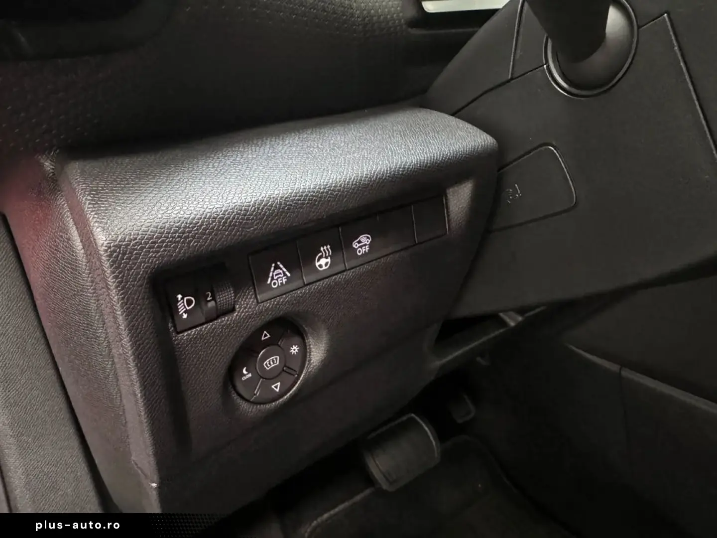 Citroën C4 BlueHDi 130 Stop&Start EAT8 SHINE