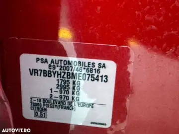 Citroën C4 BlueHDi 130 Stop&Start EAT8 SHINE