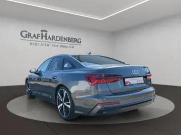 AUDI A6 Limo 50 TFSIe qu. S tronic S line Matrix ACC