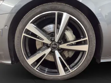 AUDI A6 Lim. 50 TFSIe qu. S line AHK Pano Matrix LM 2