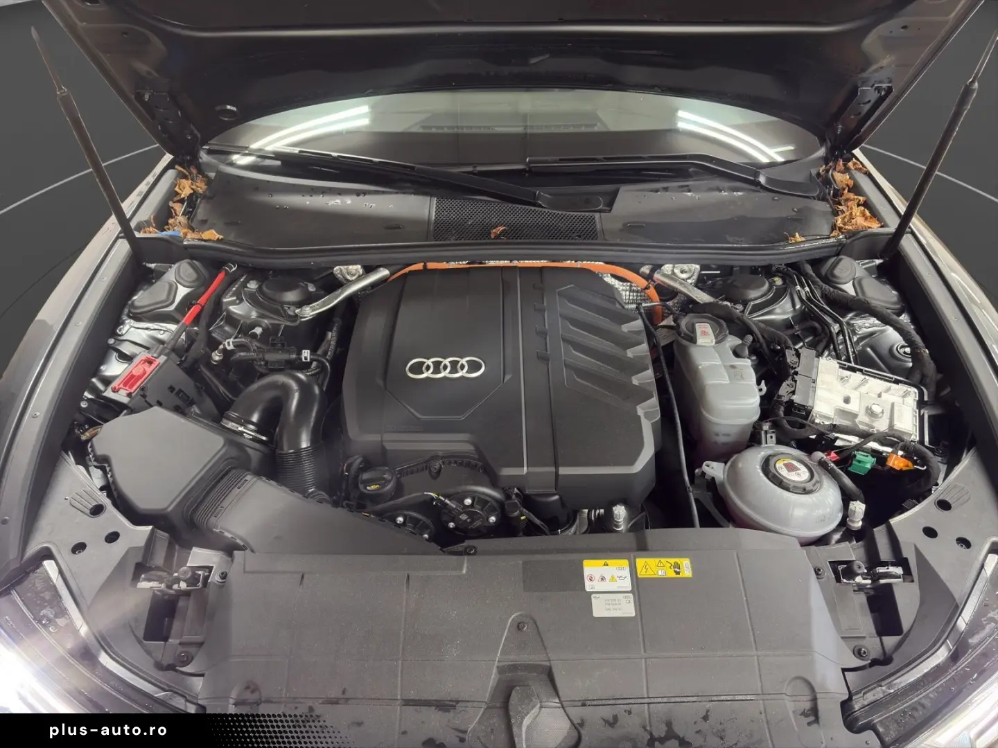 AUDI A6 Lim. 50 TFSIe qu. S line AHK Pano Matrix LM 2