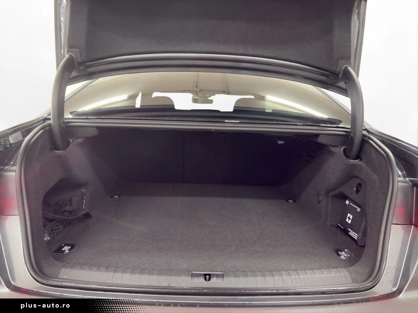 AUDI A6 Lim. 50 TFSIe qu. S line AHK Pano Matrix LM 2