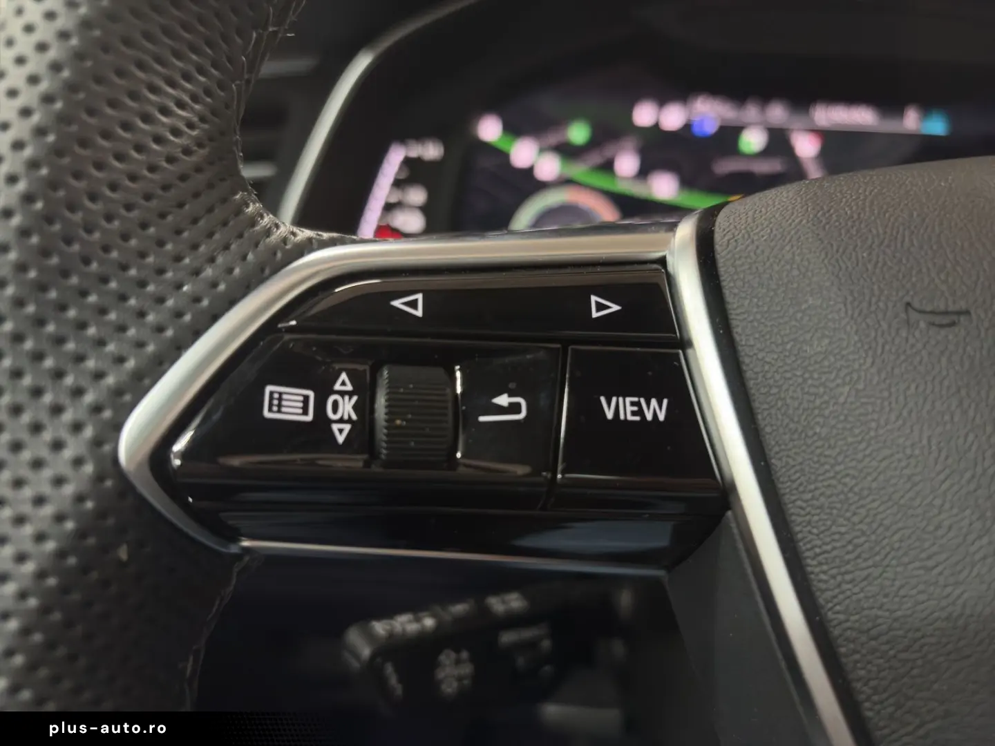 AUDI A6 Lim. 50 TFSIe qu. S line AHK Pano Matrix LM 2