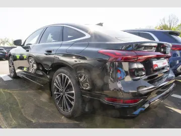 AUDI A6 Sportback quattro S line AHK Luftfederung Mat