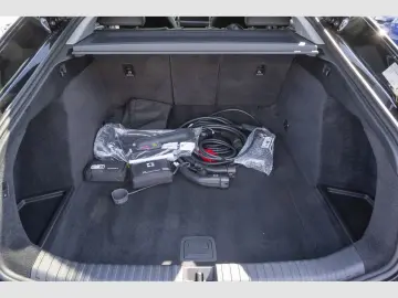 AUDI A6 Sportback quattro S line AHK Luftfederung Mat