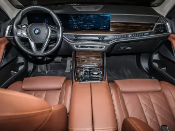 BMW X5 xDrive30d RFK NAVI LED Sound Syst. PDC V H