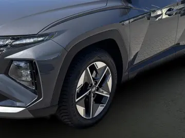 HYUNDAI TUCSON MY25 1.6 T-GDi 48V 4WD Trend NSCC LED