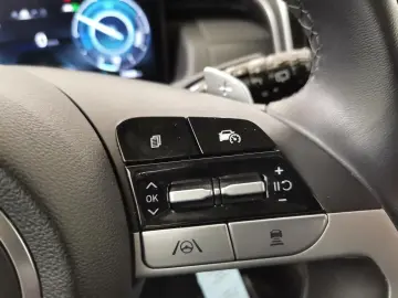 HYUNDAI TUCSON 1.6 T-GDI DCT Select NaviI SHZ virt.C LED