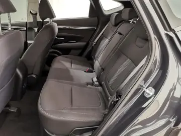 HYUNDAI TUCSON 1.6 T-GDI DCT Select NaviI SHZ virt.C LED