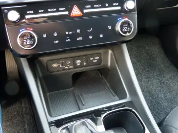 HYUNDAI Tucson Trend Mild-Hybrid ACC NAVI LED KAMERA LHZ