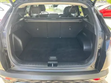 HYUNDAI Tucson Trend Hybrid 2WD Navi Digitales Cockpit L