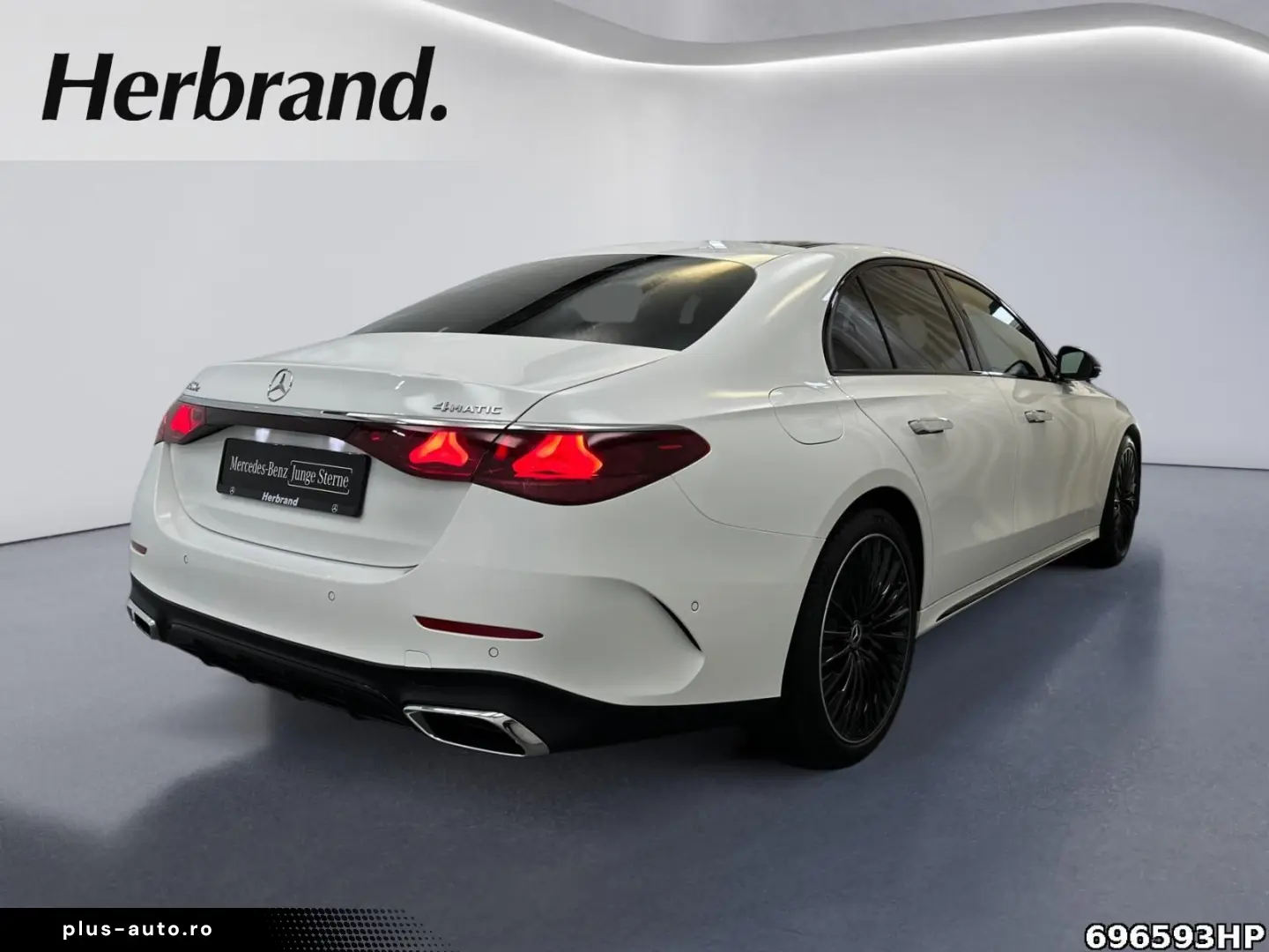 MERCEDES-BENZ E 400 e 4M AMG Night Pano 360  DIGITAL&hellip;