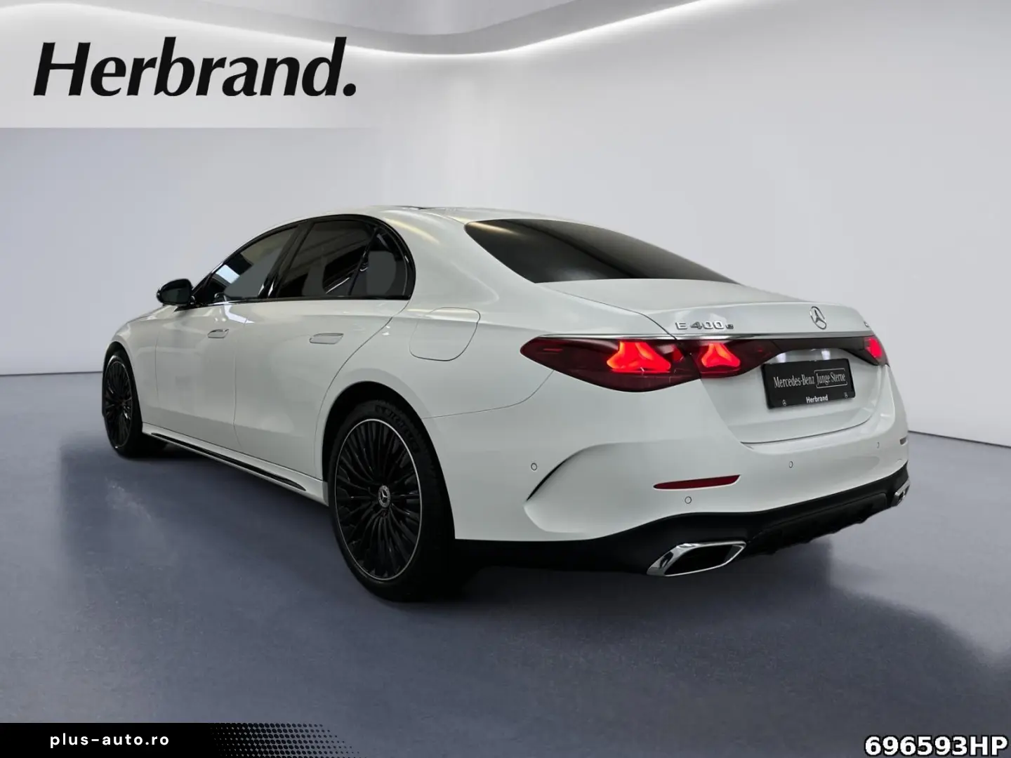 MERCEDES-BENZ E 400 e 4M AMG Night Pano 360  DIGITAL&hellip;