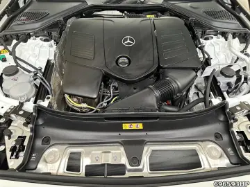 MERCEDES-BENZ E 400 e 4M AMG Night Pano 360  DIGITAL&hellip;