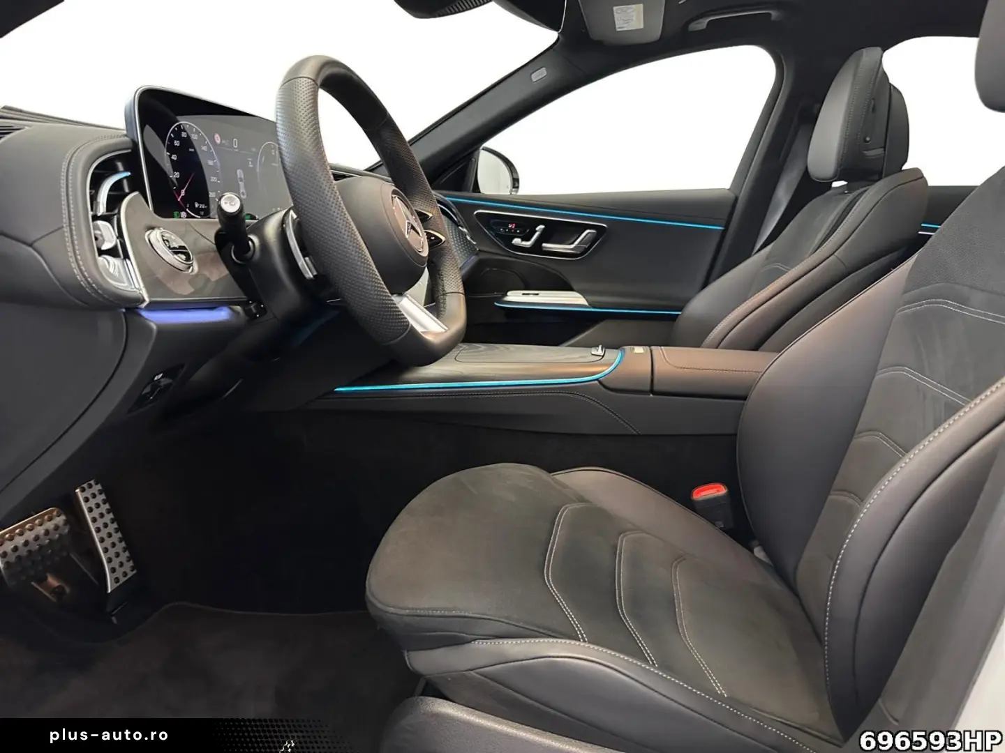 MERCEDES-BENZ E 400 e 4M AMG Night Pano 360  DIGITAL&hellip;