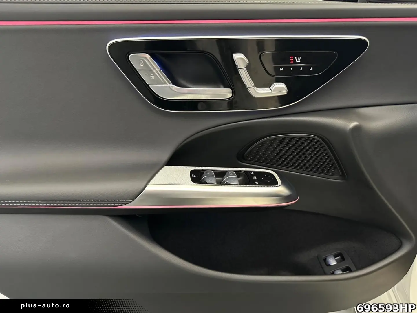 MERCEDES-BENZ E 400 e 4M AMG Night Pano 360  DIGITAL&hellip;