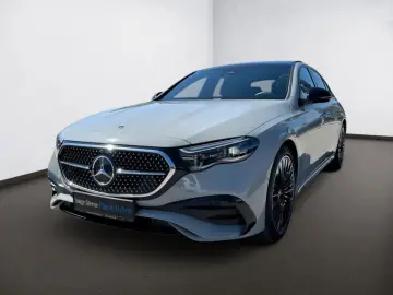 MERCEDES-BENZ E 400 e 4M AMG Night SUPERSCREEN Pano &hellip;