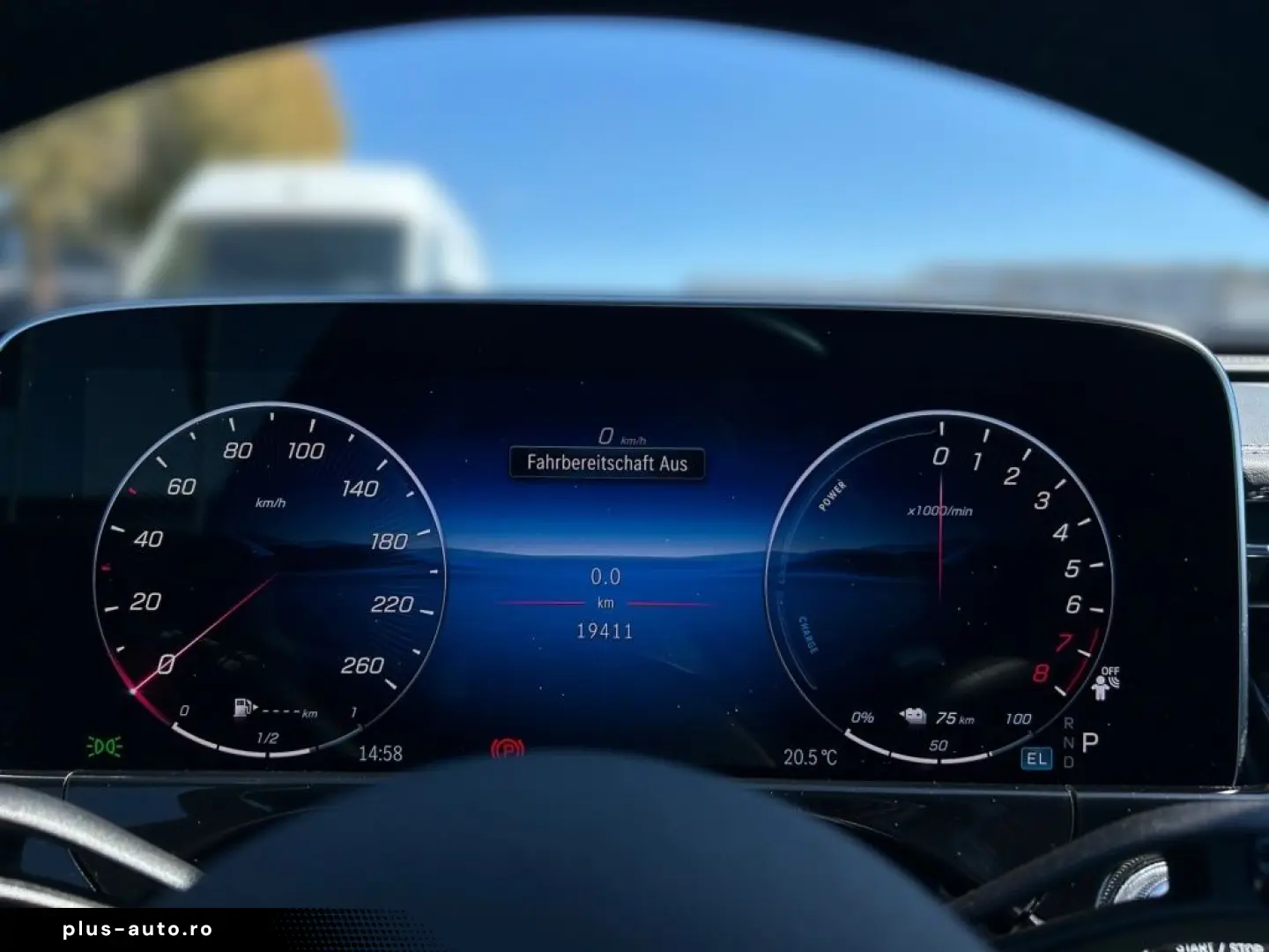 MERCEDES-BENZ E 400 e 4M AMG Night SUPERSCREEN Pano &hellip;