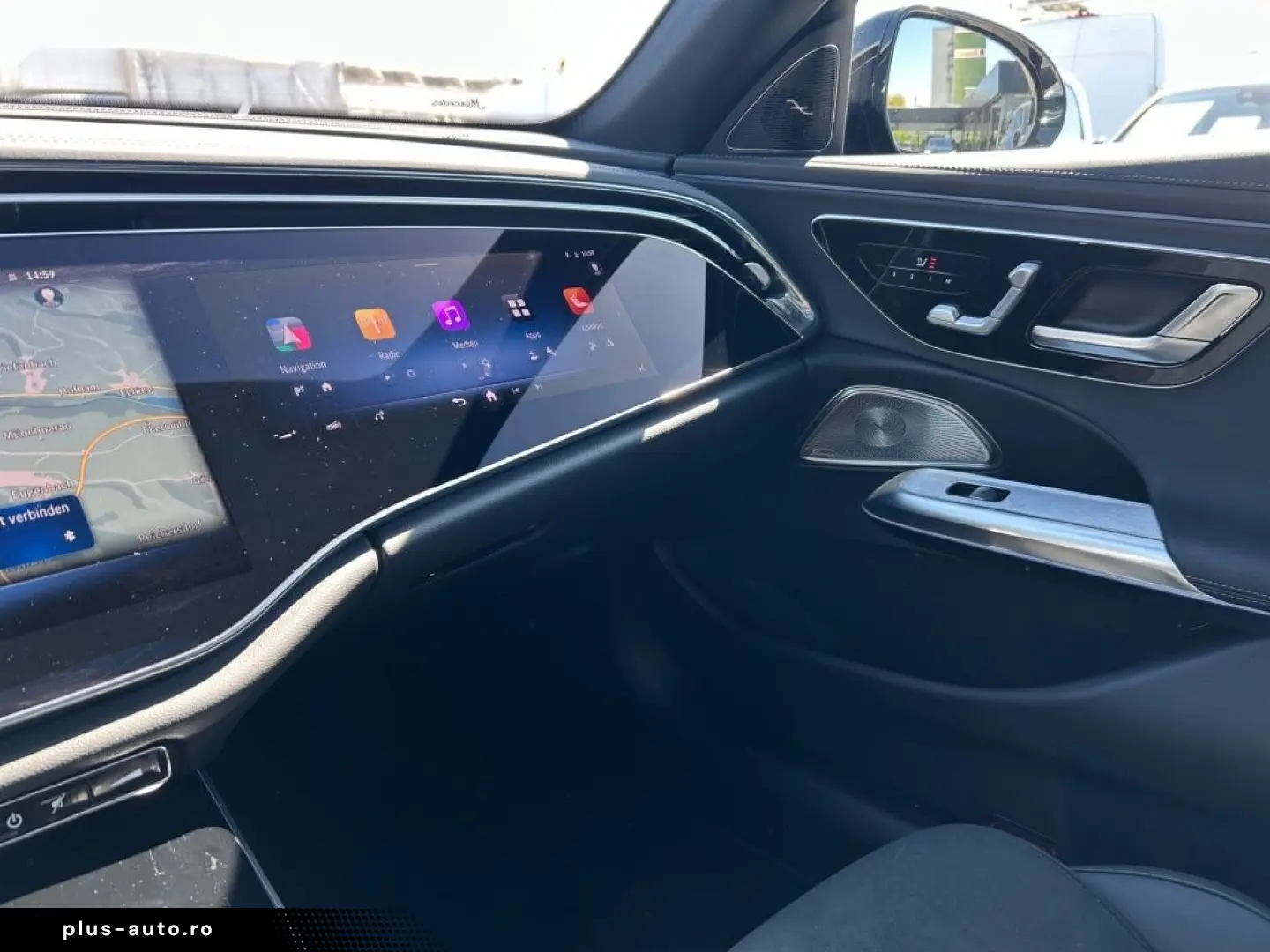 MERCEDES-BENZ E 400 e 4M AMG Night SUPERSCREEN Pano &hellip;