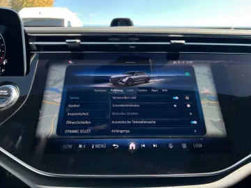 MERCEDES-BENZ E 400 e 4M AMG Night SUPERSCREEN Pano &hellip;