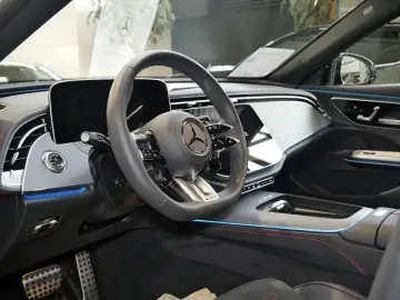 MERCEDES-BENZ E 53 AMG Hybrid 4M    AMG NIGHT MEMO 360 DISTR