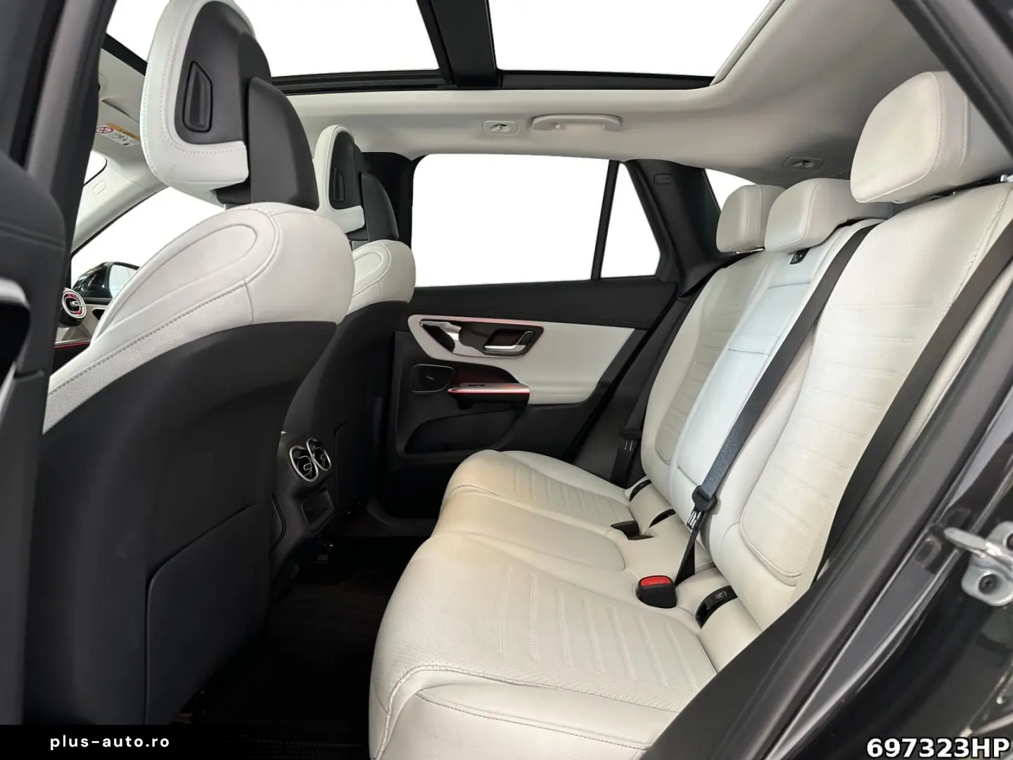 MERCEDES-BENZ GLC 400 e 4M AMG Ahk Pano Distronic Memory 360