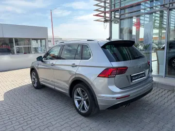 Volkswagen Tiguan 2.0 TSI 4MOTION R-Line DSG   Car No. 152