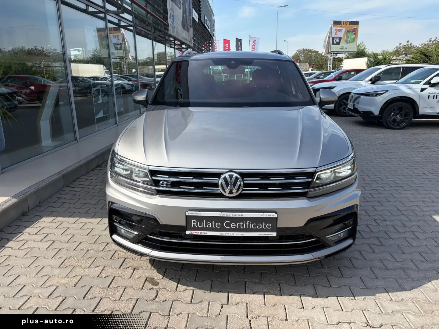 Volkswagen Tiguan 2.0 TSI 4MOTION R-Line DSG   Car No. 152