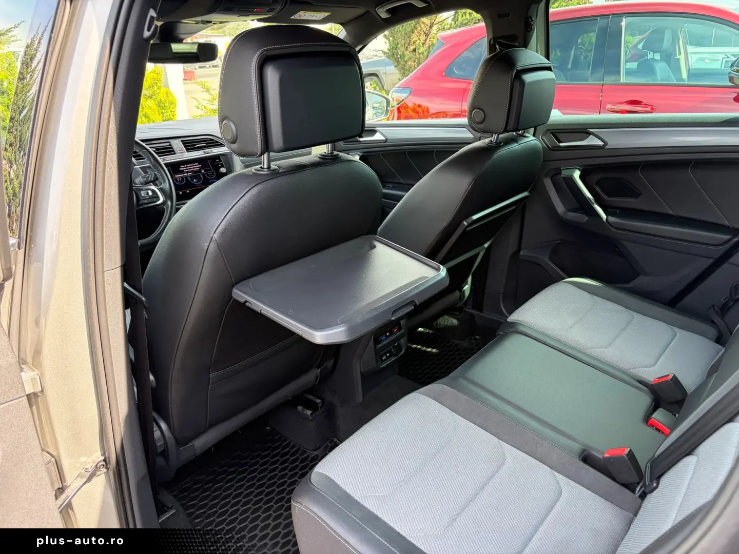 Volkswagen Tiguan 2.0 TSI 4MOTION R-Line DSG   Car No. 152