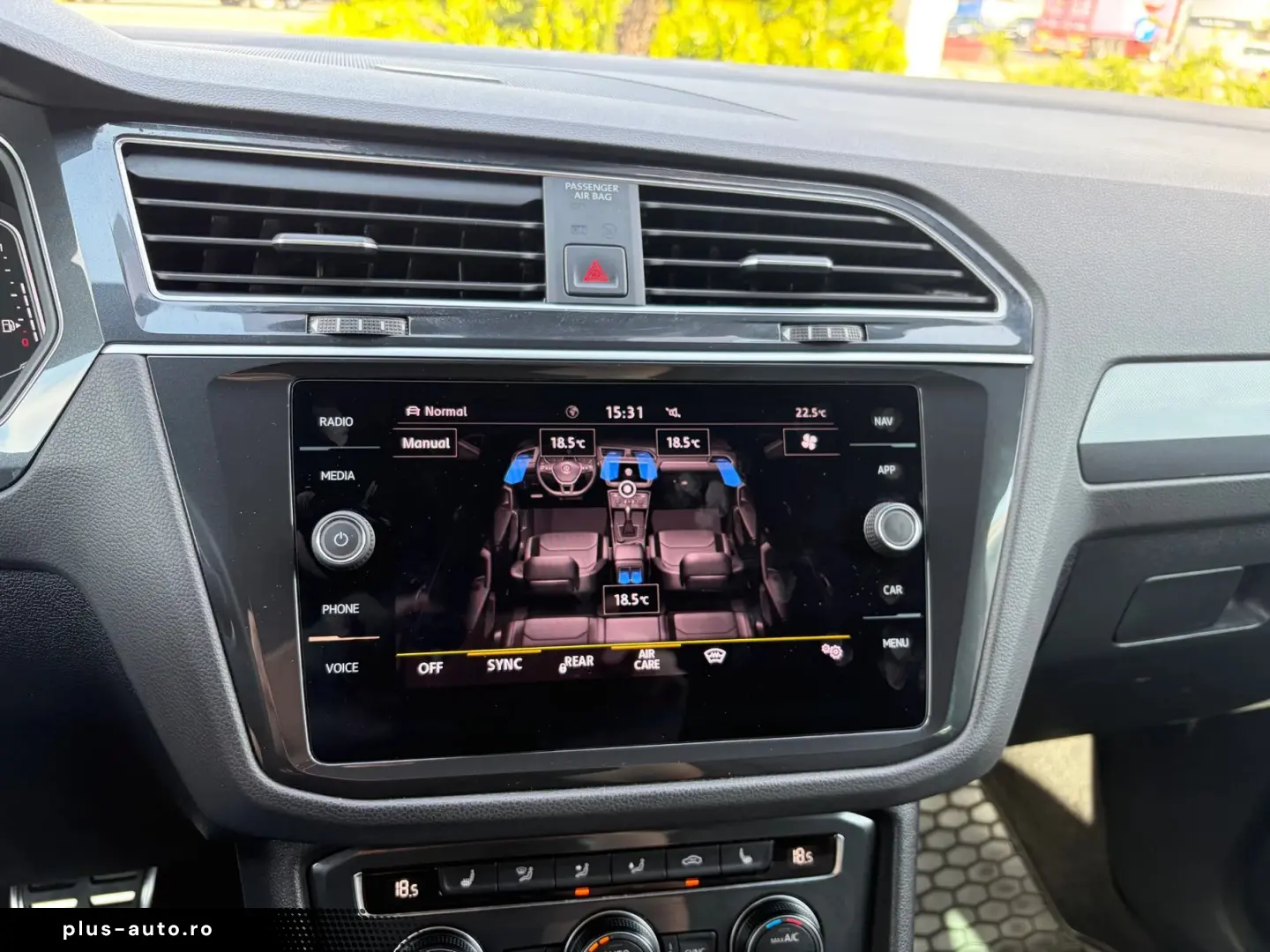 Volkswagen Tiguan 2.0 TSI 4MOTION R-Line DSG   Car No. 152