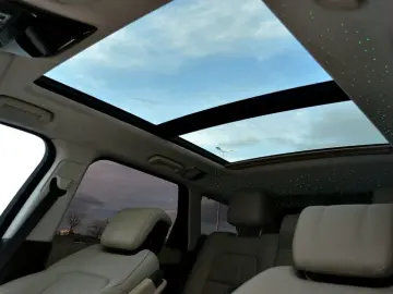 Land-Rover Range-Rover-Sport