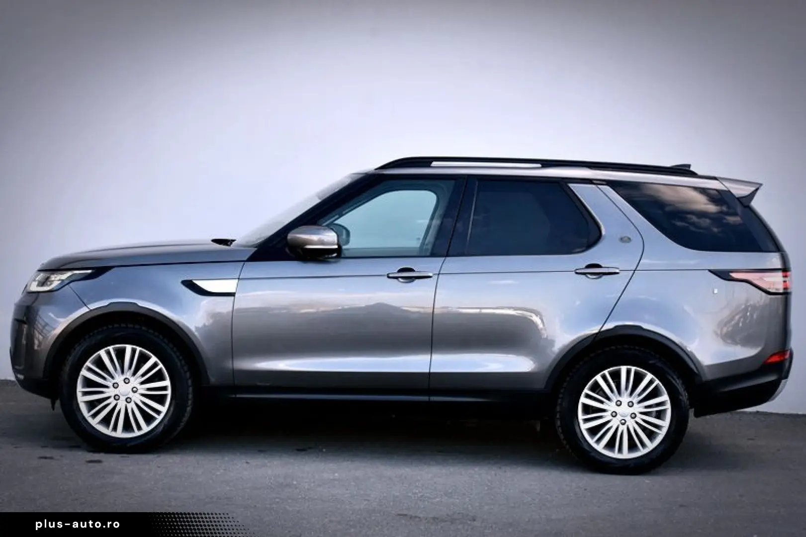Land-Rover Discovery-Sport