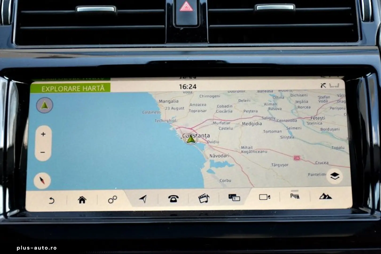 Land-Rover Discovery-Sport